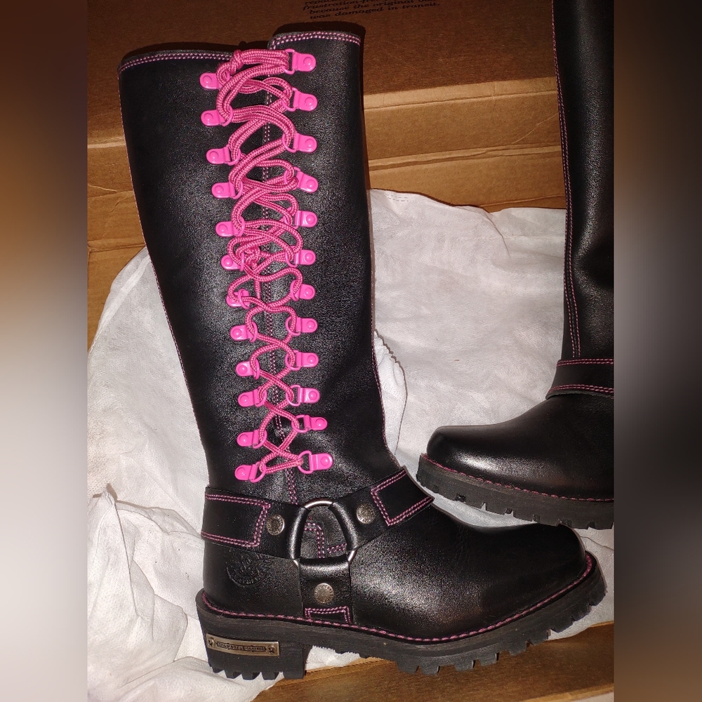 Milwaukee Motorcycle Style Knee High Boots - Brand New in Box - Picture 3 of 15